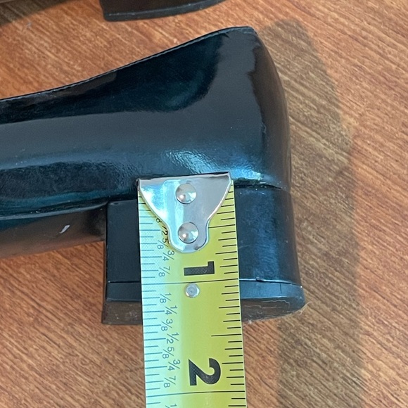 Vintage 90s Salvatore Ferragamo Tassel Loafers Black Leather Elastic Vamp Heels - Picture 14 of 14